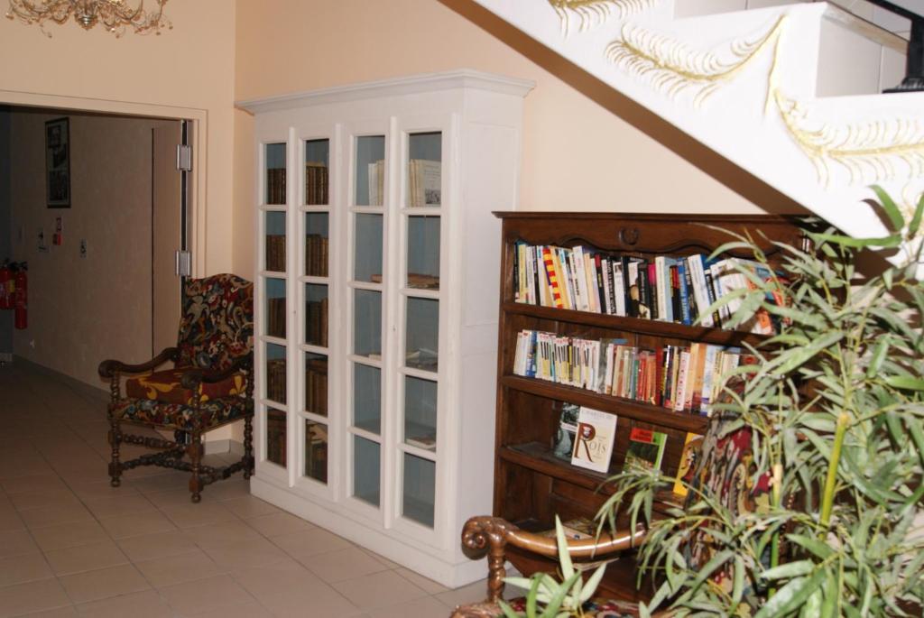 Logis Hotel & Restaurant Du Chemin Des Dames Corbeny Ngoại thất bức ảnh