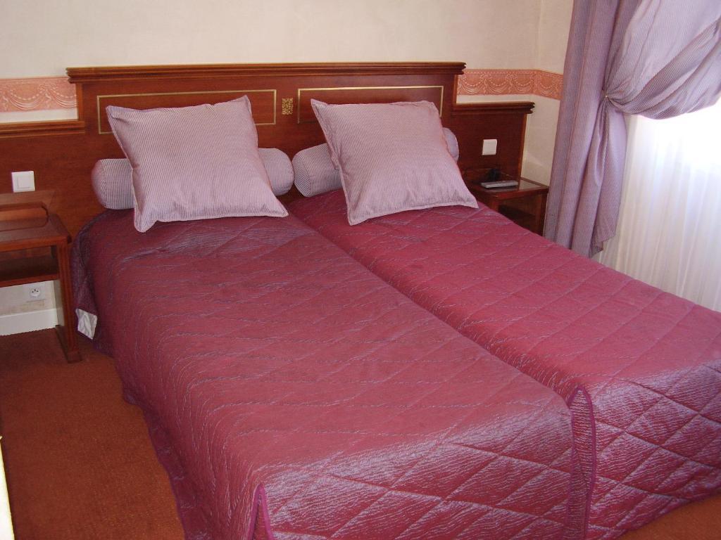 Logis Hotel & Restaurant Du Chemin Des Dames Corbeny Phòng bức ảnh