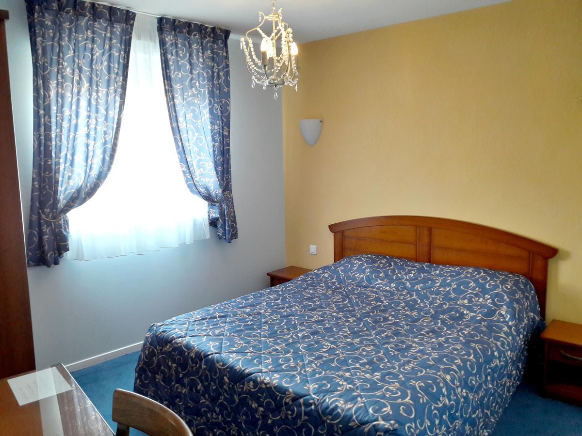 Logis Hotel & Restaurant Du Chemin Des Dames Corbeny Ngoại thất bức ảnh